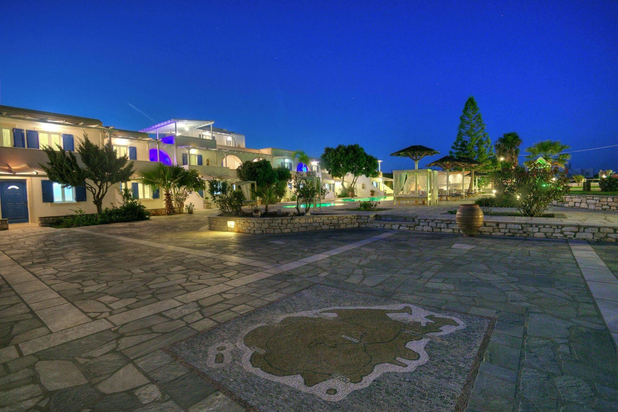 Fyrogenis Palace Páros 外观 照片